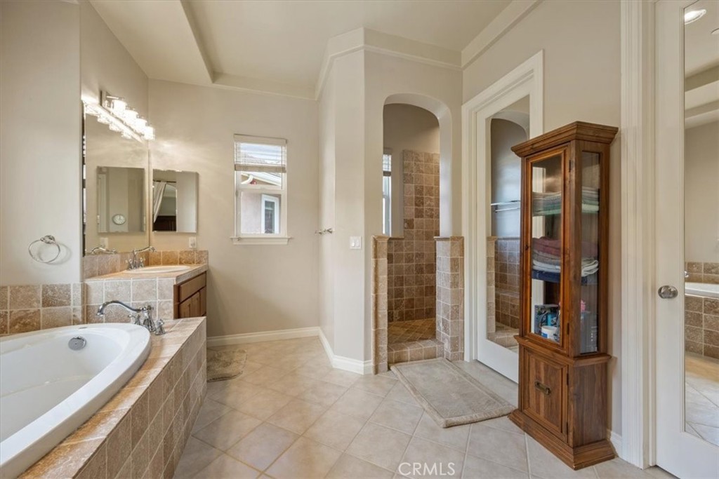 9350 Via Cielo Property Photo 34