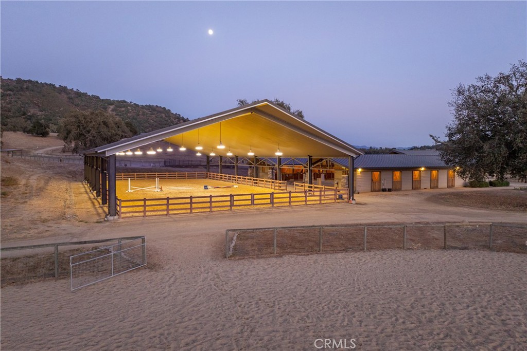 10530 La Ranchita Property Photo 5