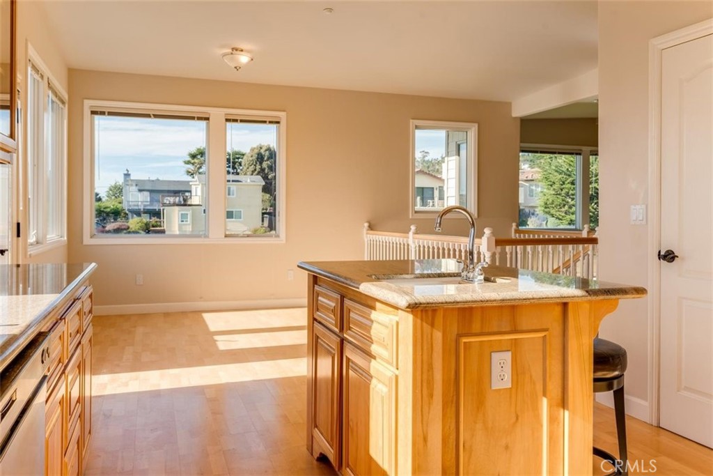 305 Ivar Street Property Photo 23