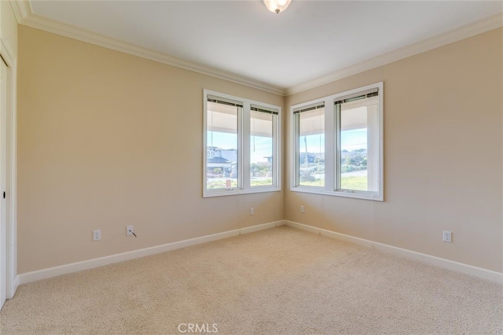 305 Ivar Street Property Photo 33