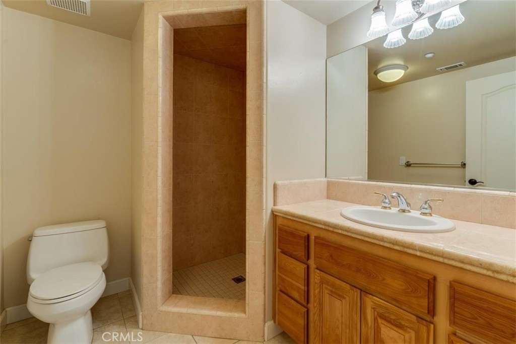 305 Ivar Street Property Photo 43