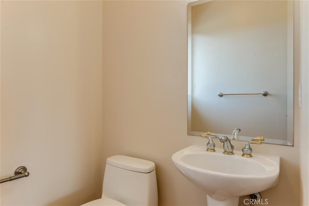 305 Ivar Street Property Photo 44