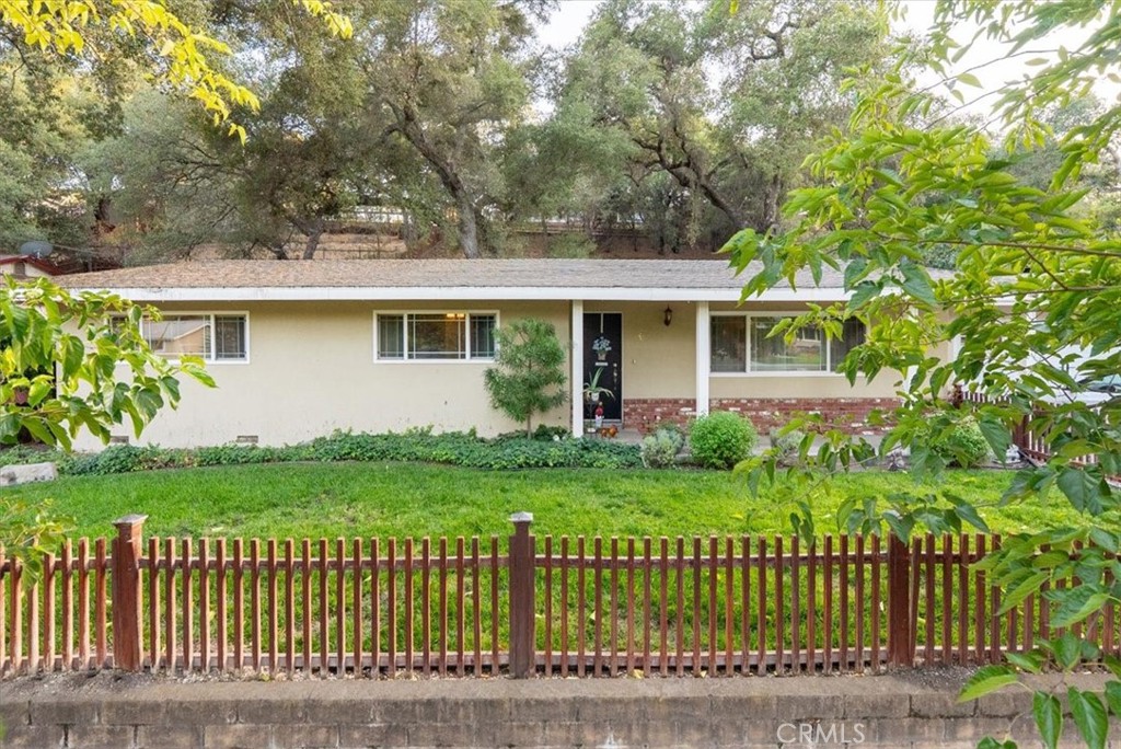 42 12th Property Photo 1