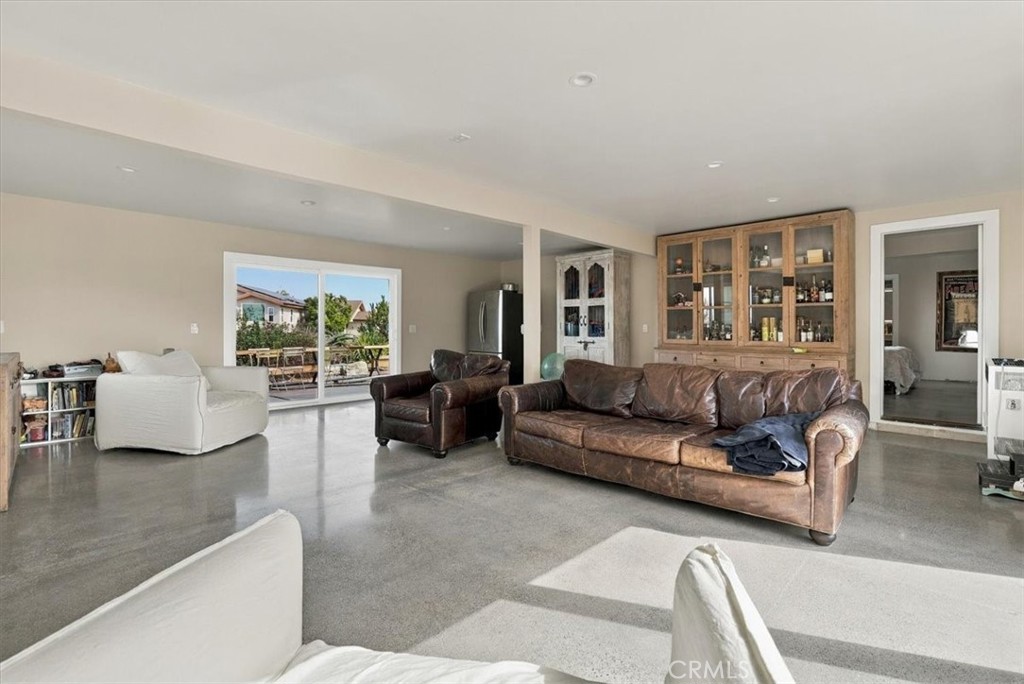 2460 Bayview Heights Property Photo 38