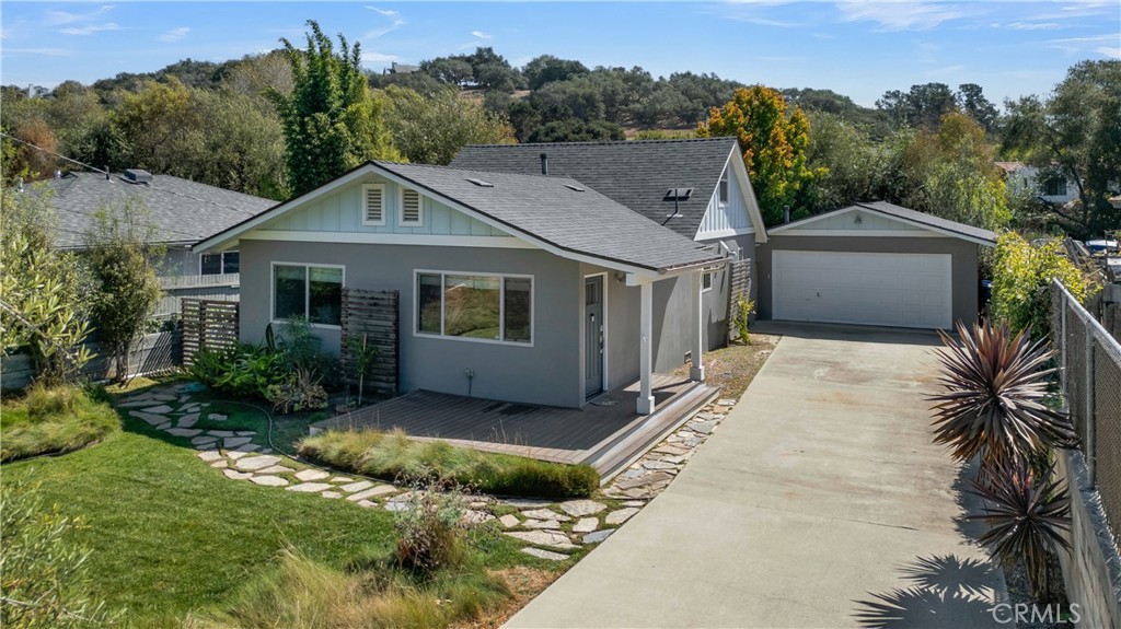 280 Tally Ho Property Photo 1