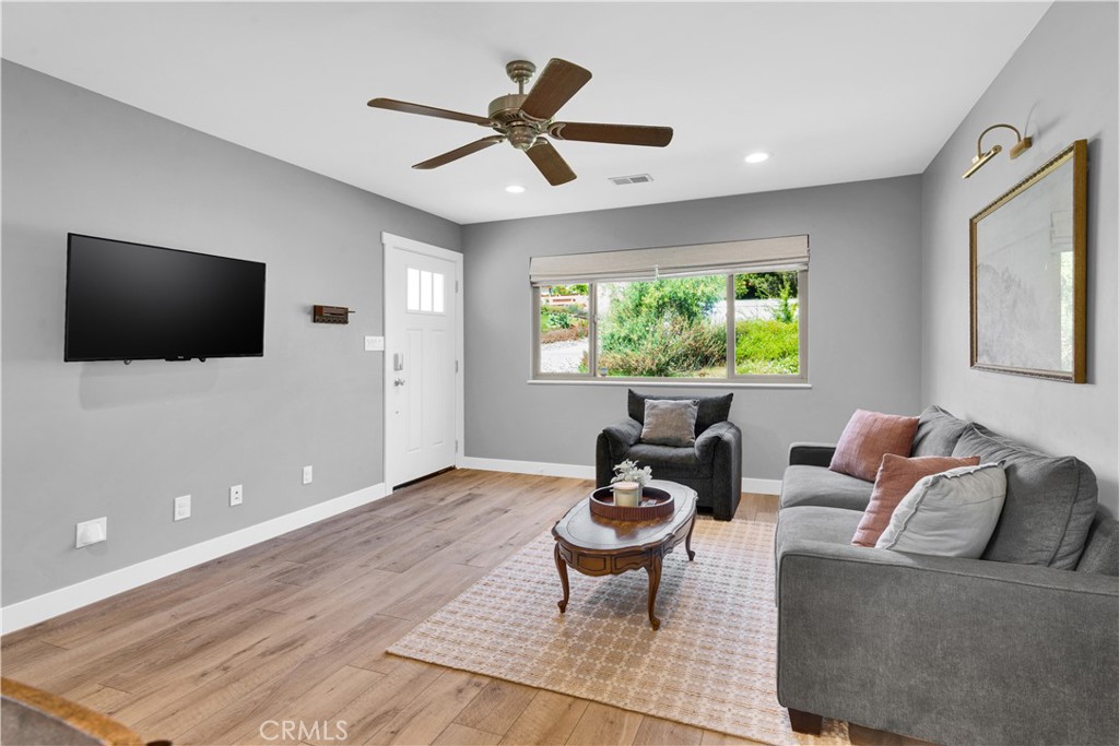 280 Tally Ho Property Photo 4