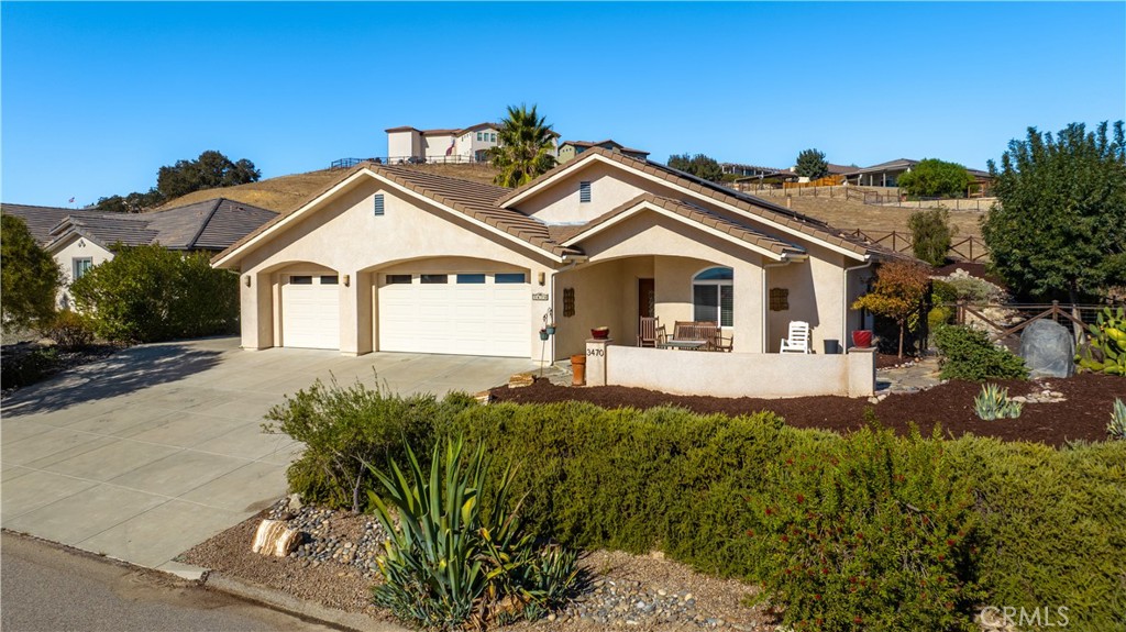 3470 Catalina Place Property Photo 2
