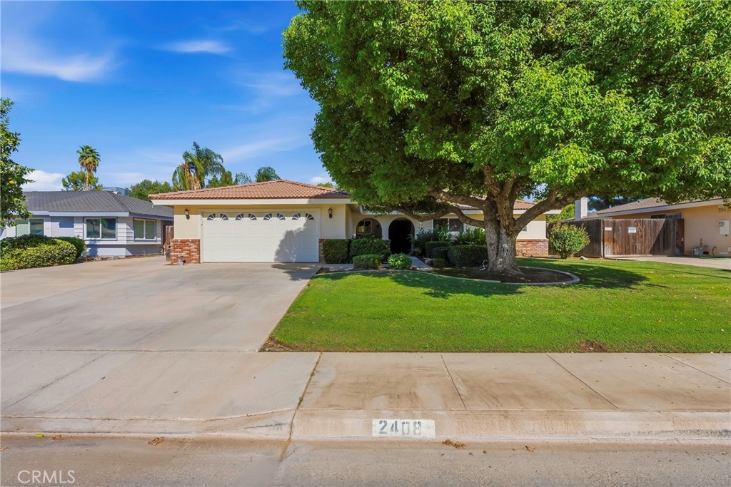 2408 Courtleigh Drive Property Photo 1