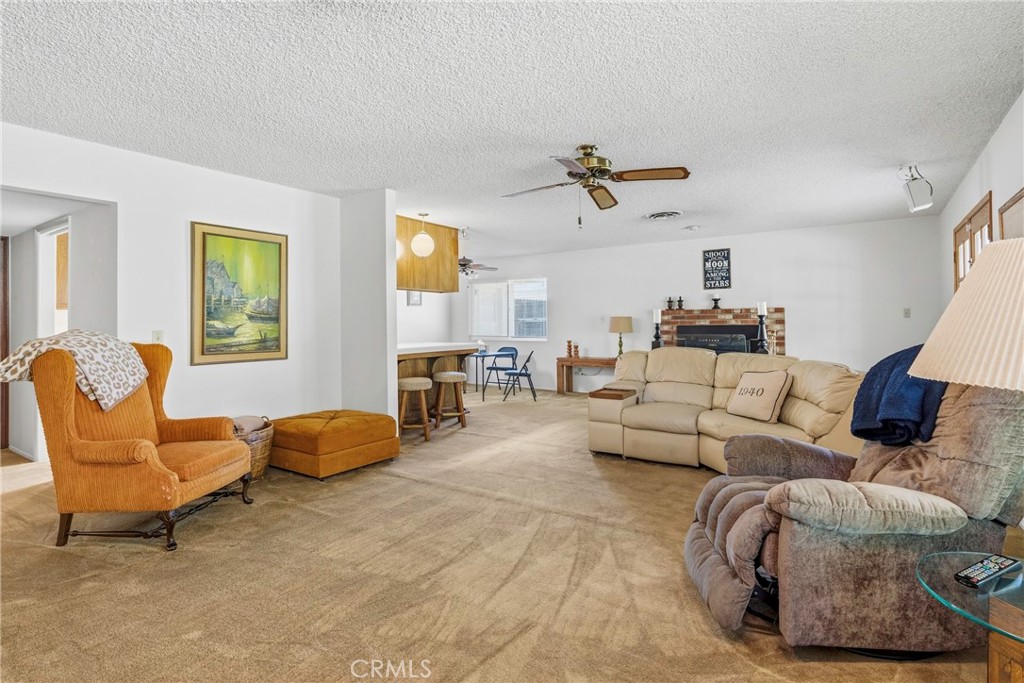 2408 Courtleigh Drive Property Photo 11