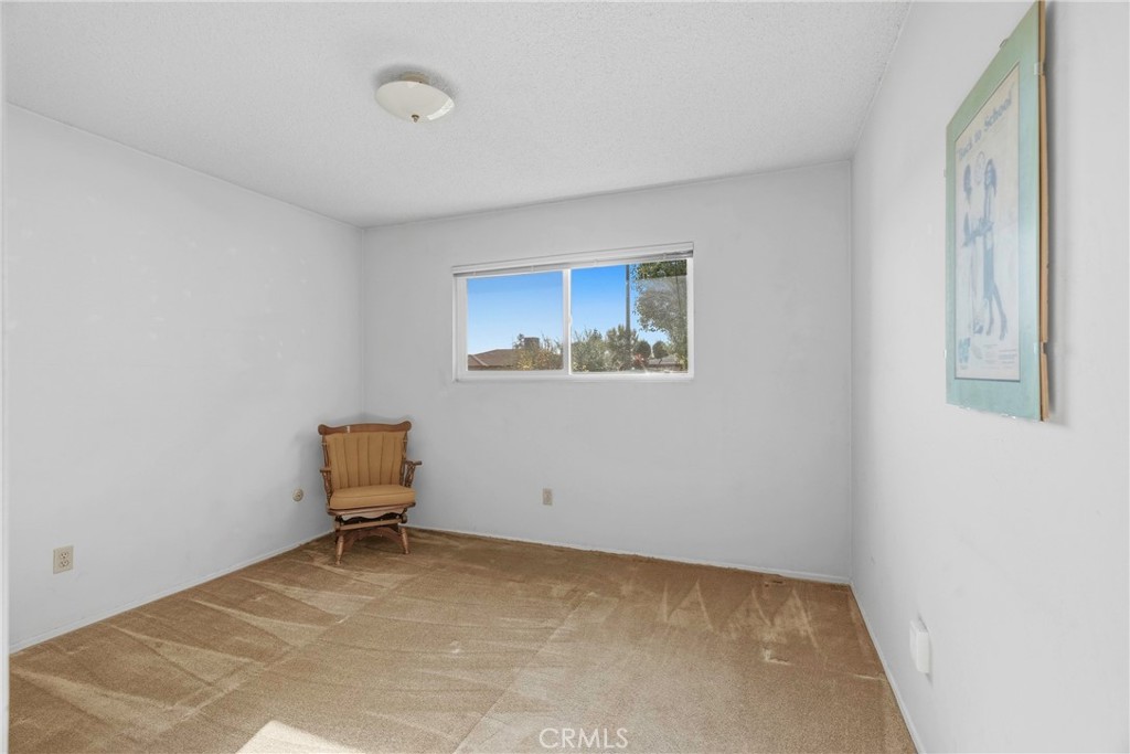 2408 Courtleigh Drive Property Photo 26