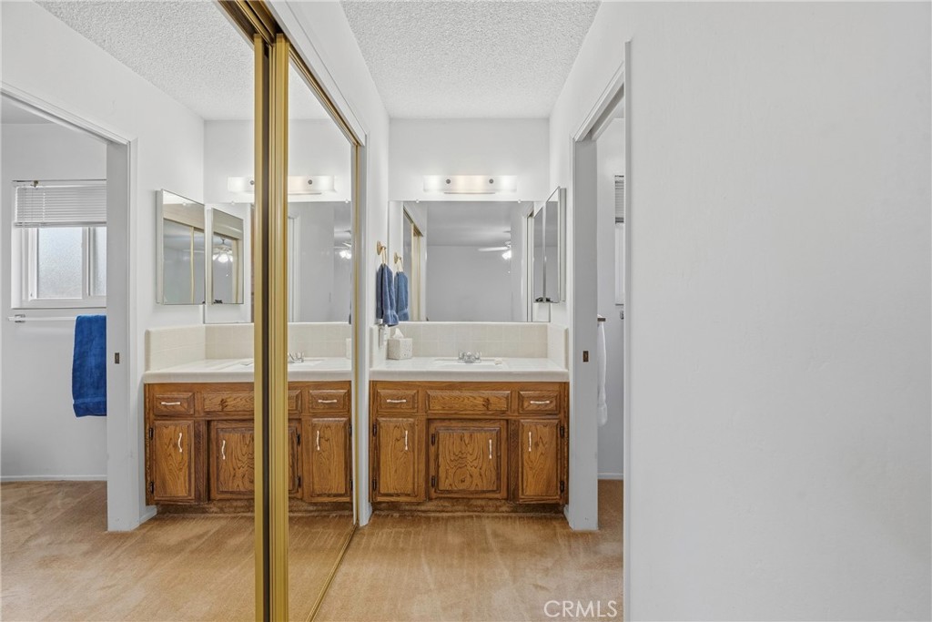 2408 Courtleigh Drive Property Photo 31