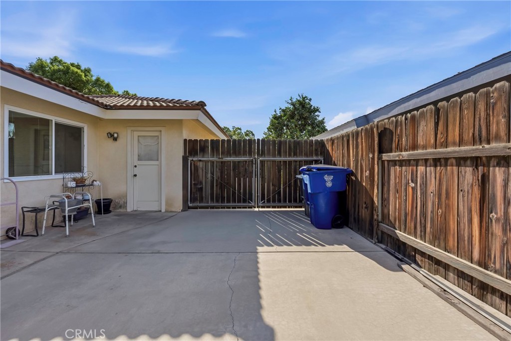 2408 Courtleigh Drive Property Photo 36