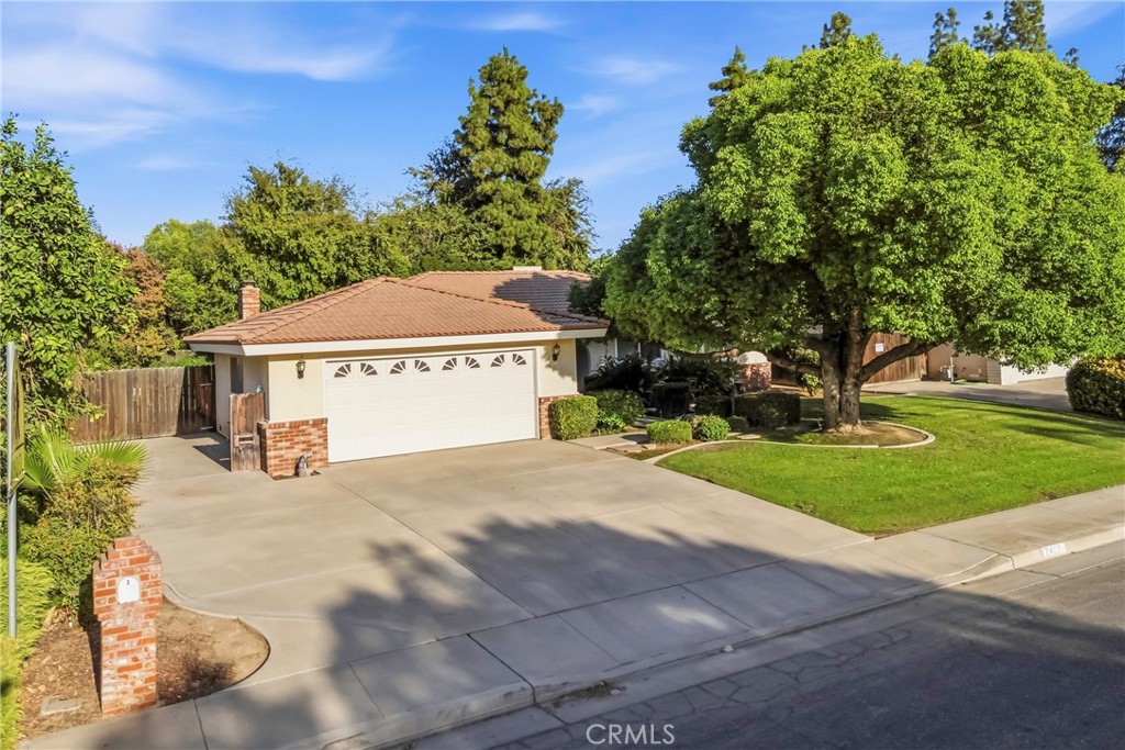 2408 Courtleigh Drive Property Photo 46