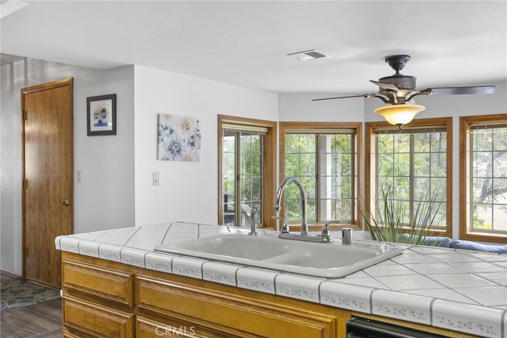 3512 Mccray Property Photo 31