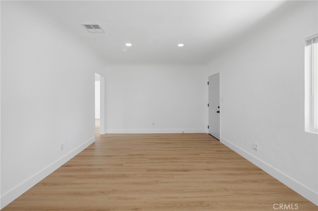 610 Arvin Property Photo 5