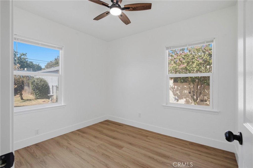 610 Arvin Property Photo 16