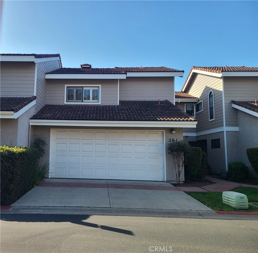 261 Via La Paz Property Photo 1