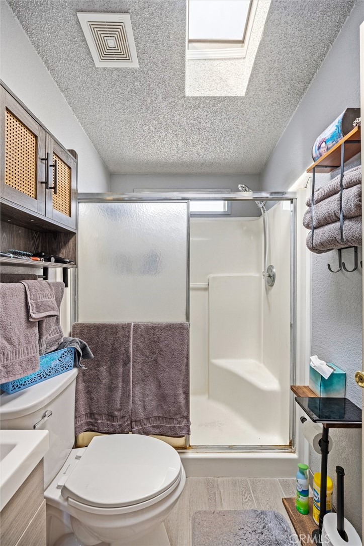 22815 I Property Photo 23