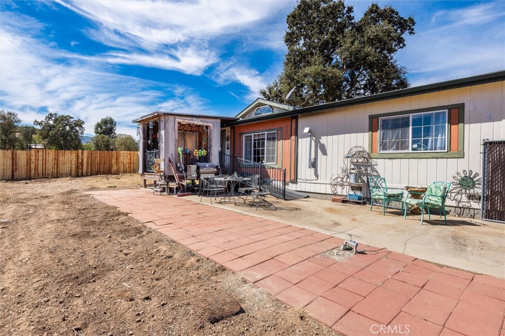 22815 I Property Photo 28