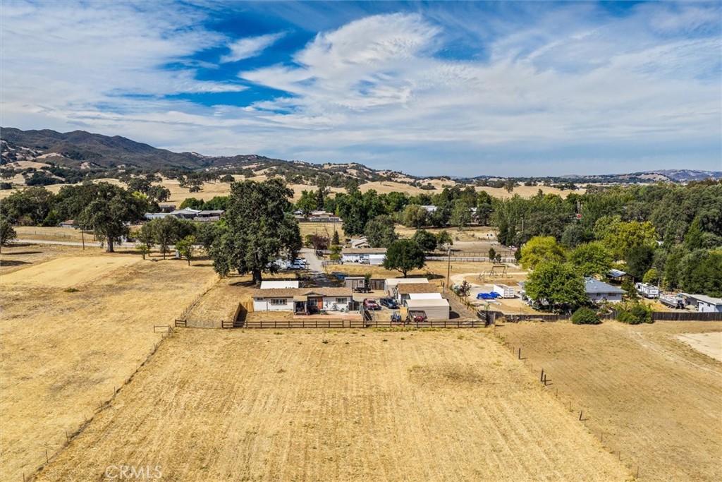 22815 I Property Photo 32