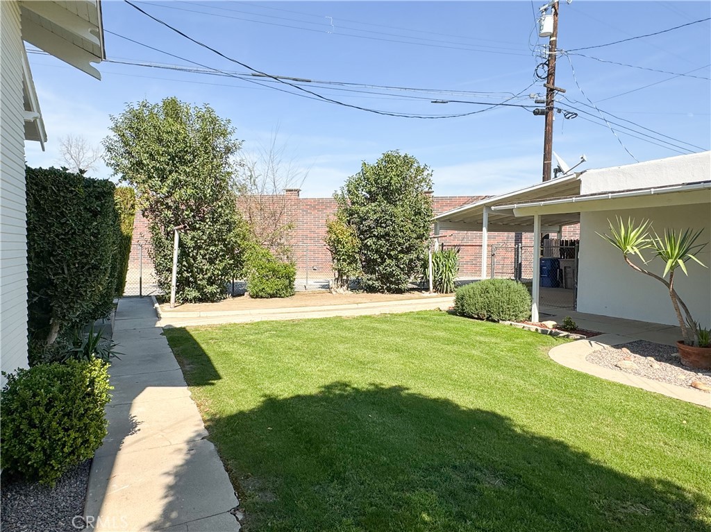 2310 B Street Property Photo 4