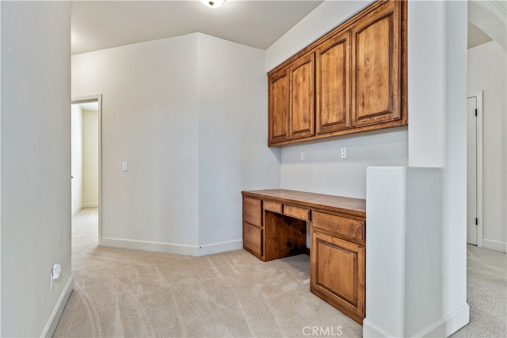 82 Navajo Property Photo 36