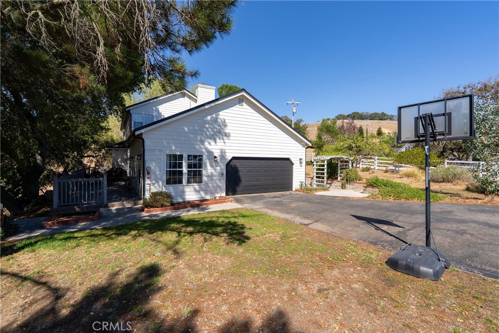 9850 Garcero Property Photo 47