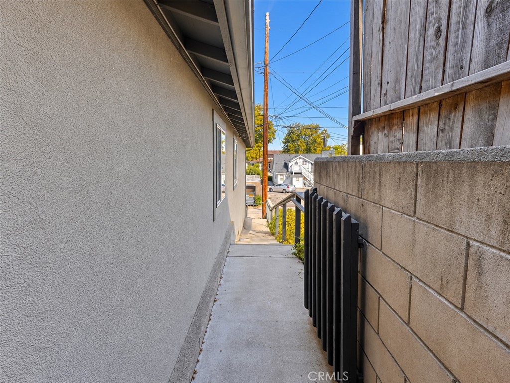 528 Oak Street Property Photo 29