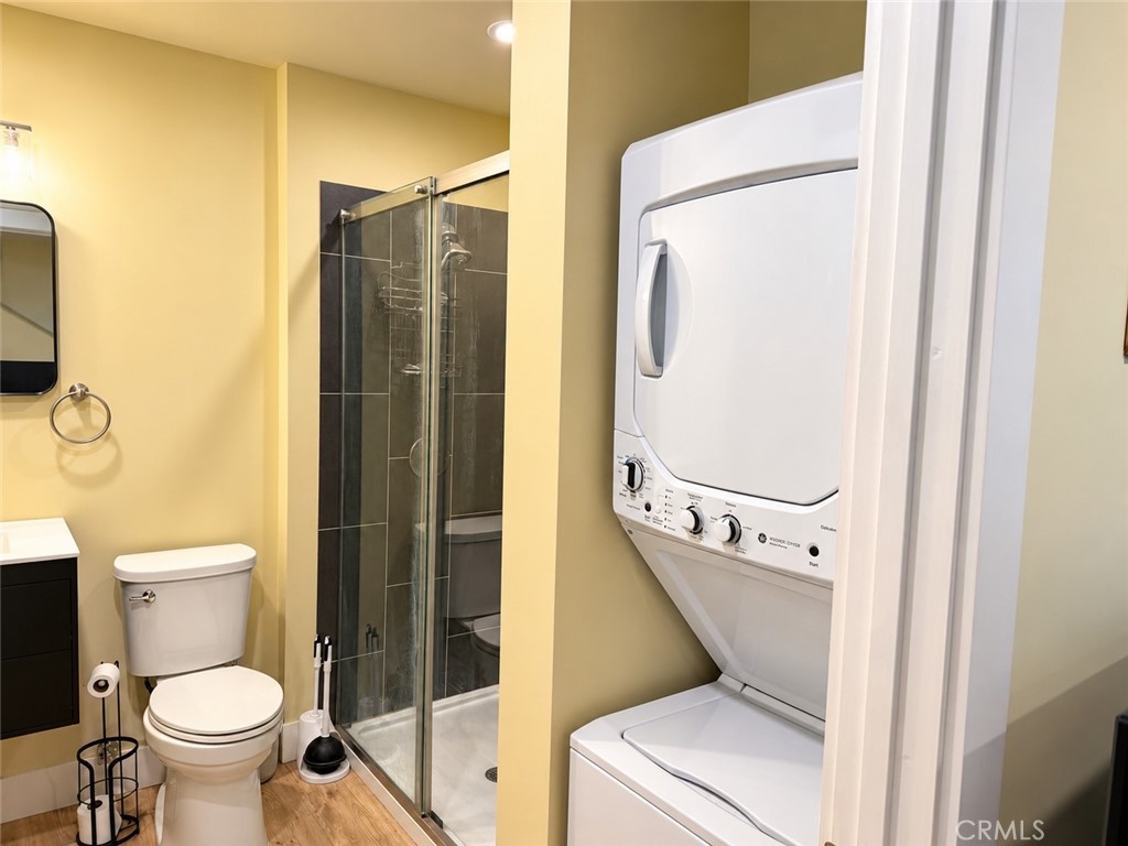 528 Oak Street Property Photo 34