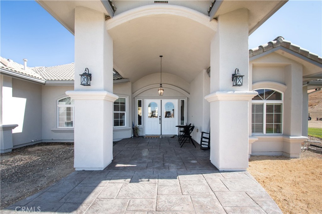 76925 Barker Road Property Photo 4