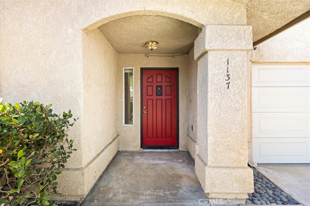 1137 Woodhaven Court Property Photo 6