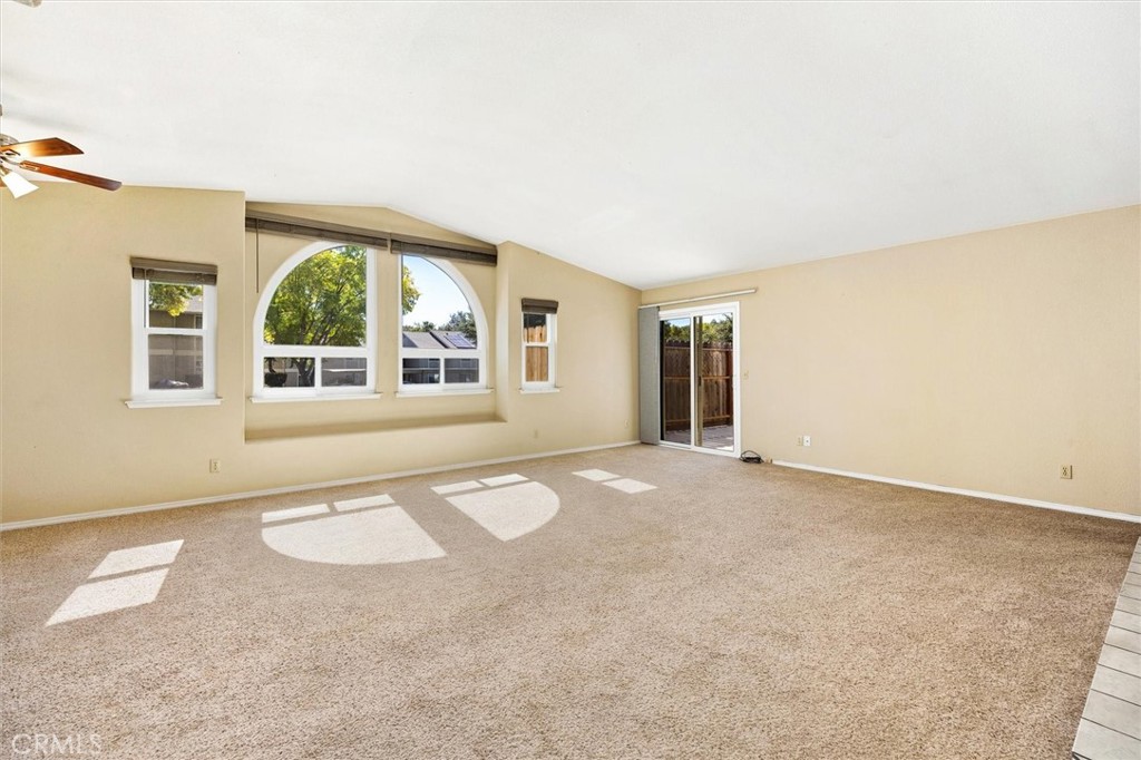 1137 Woodhaven Court Property Photo 8