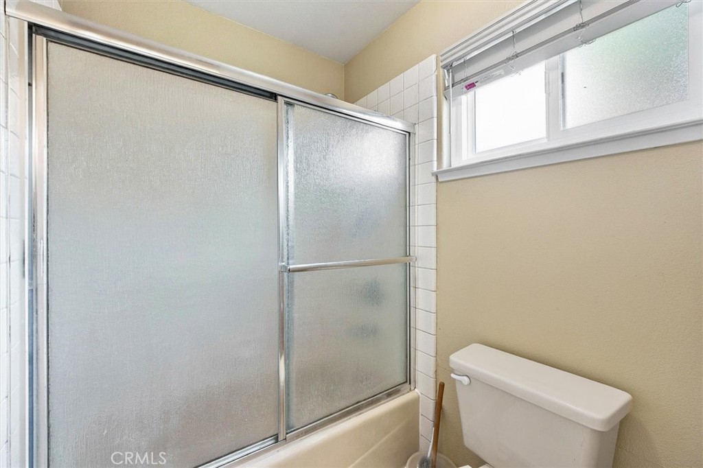 1137 Woodhaven Court Property Photo 20