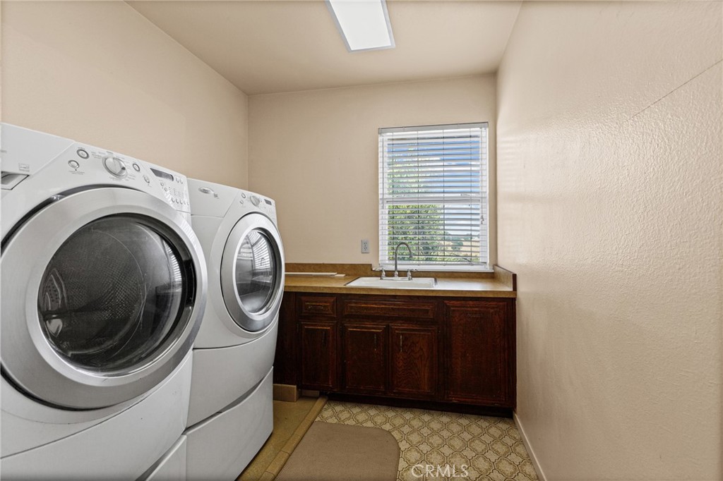 10080 Andrita Property Photo 31
