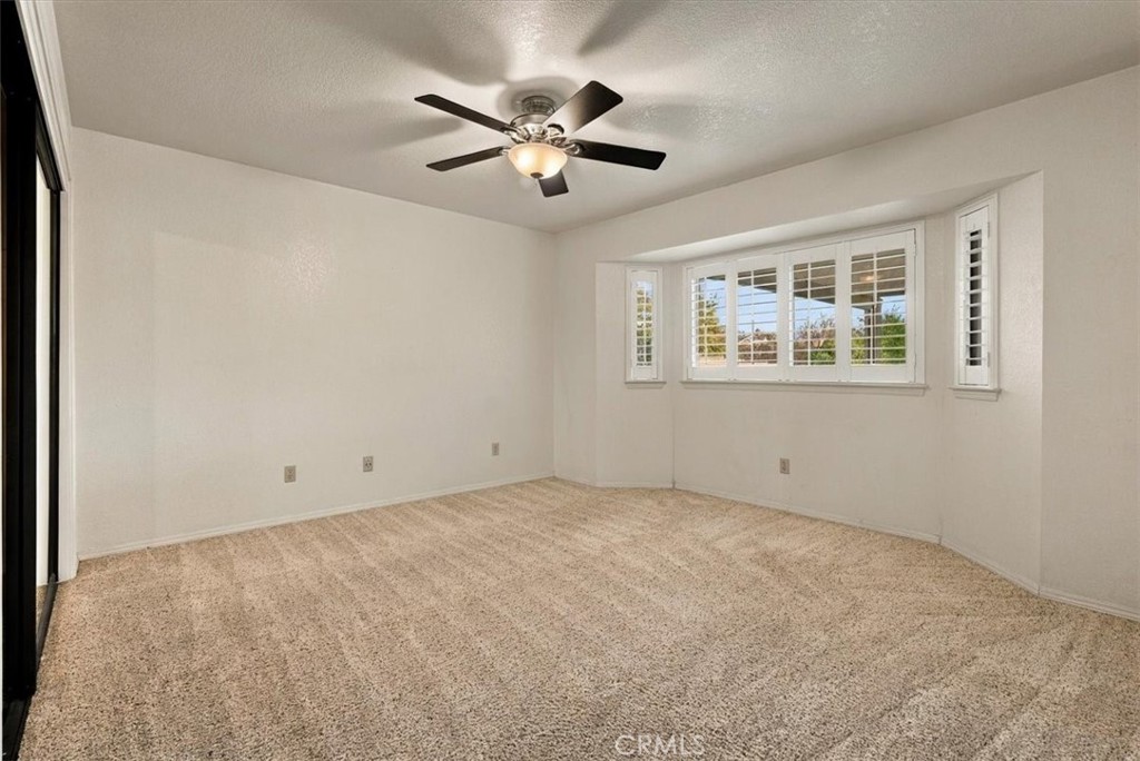 725 Renate Way Property Photo 28