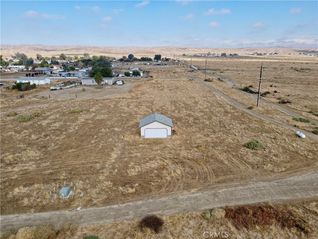 28194 Chaparral Property Photo 3