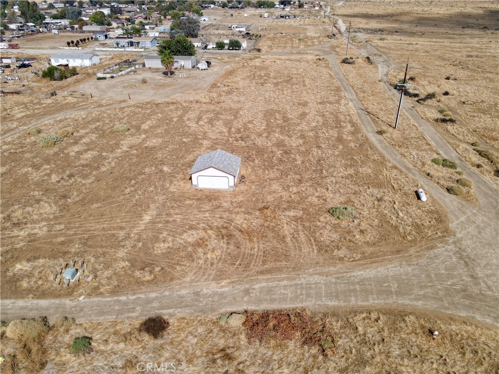 28194 Chaparral Property Photo 5