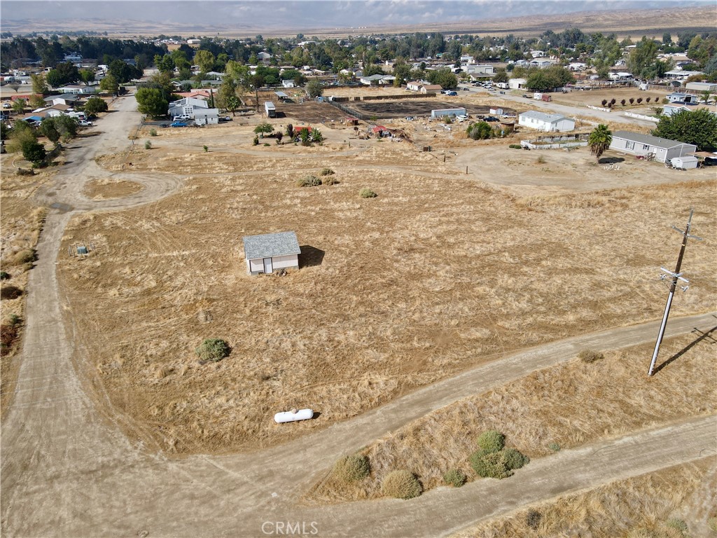 28194 Chaparral Property Photo 6