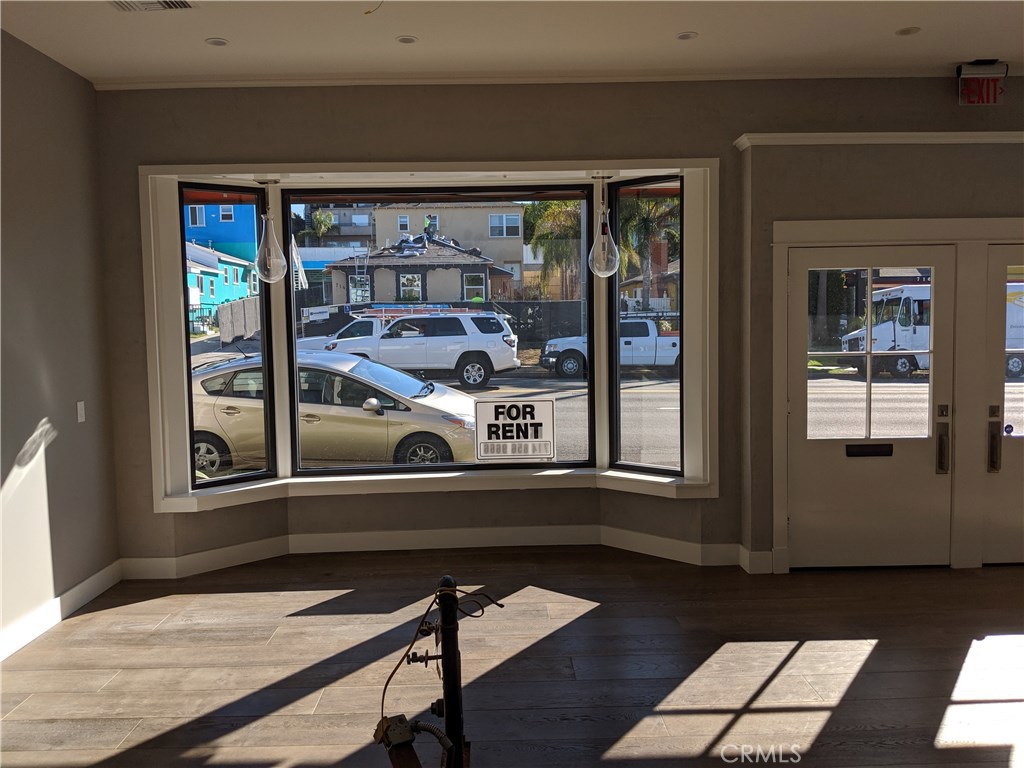 715 S Pacific Coast Highway S Property Photo 2