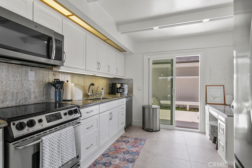 33925 Faeroe Bay Property Photo 8