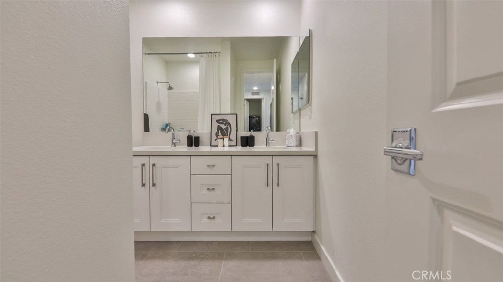 2869 Doheny Way Property Photo 27
