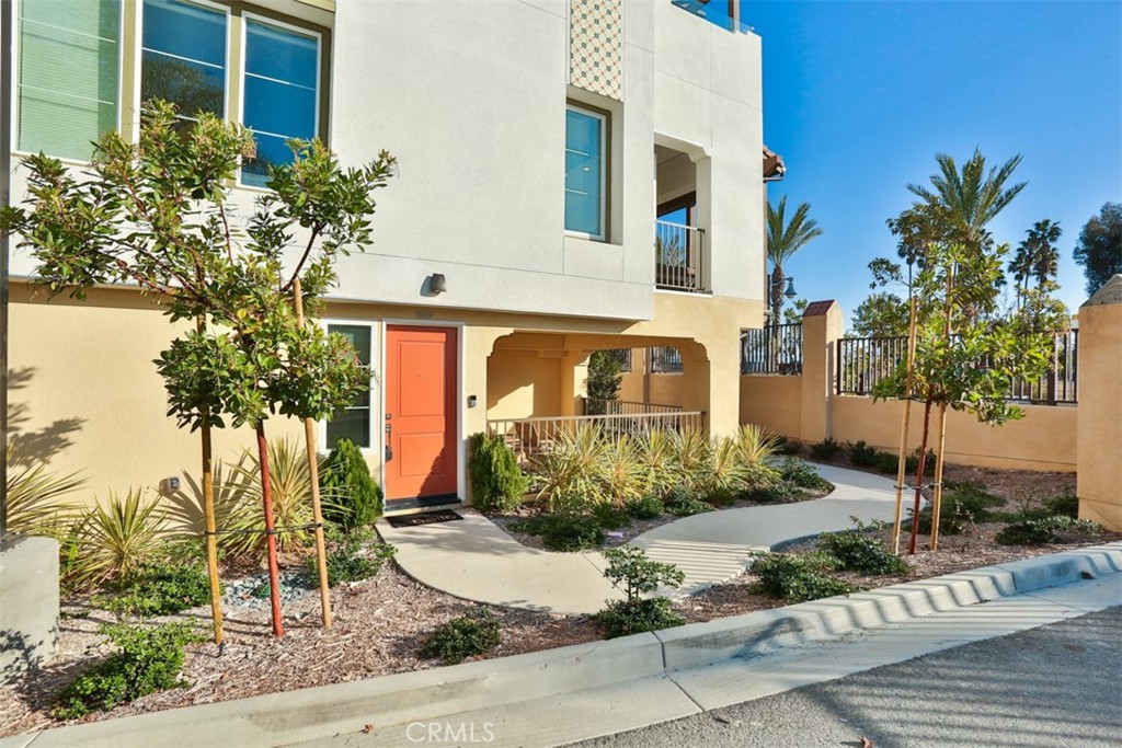 1529 Doheny Way Property Photo 9