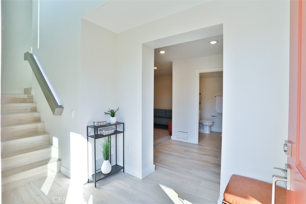 1529 Doheny Way Property Photo 11
