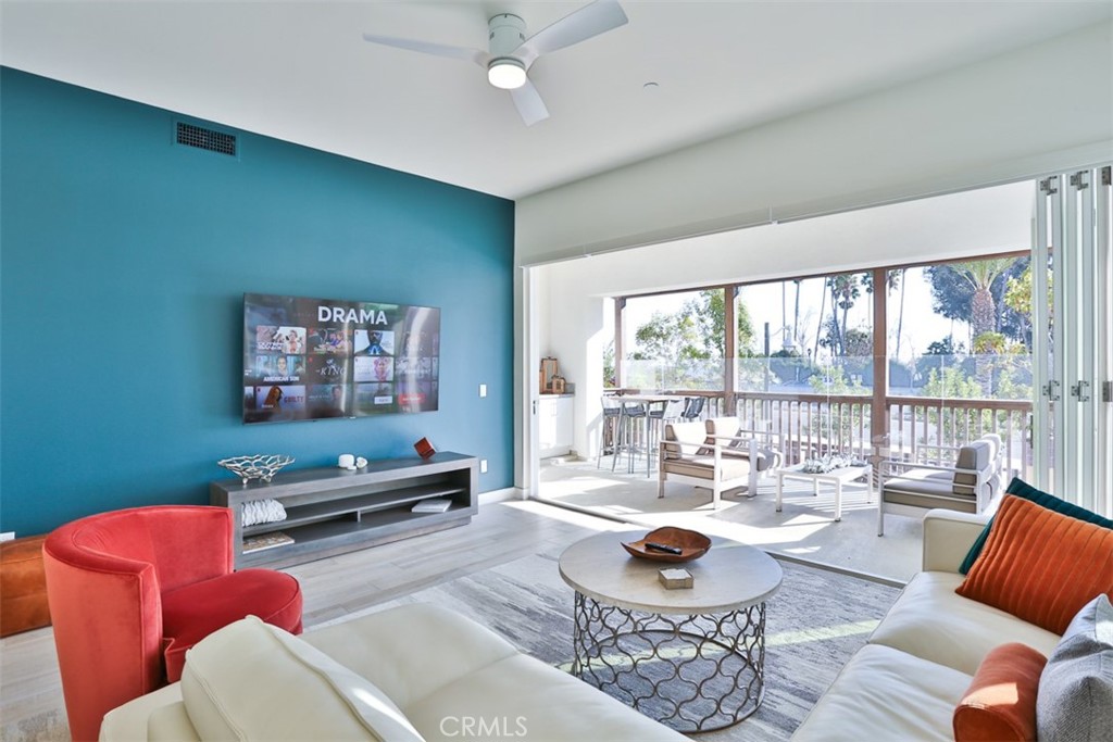 1529 Doheny Way Property Photo 23