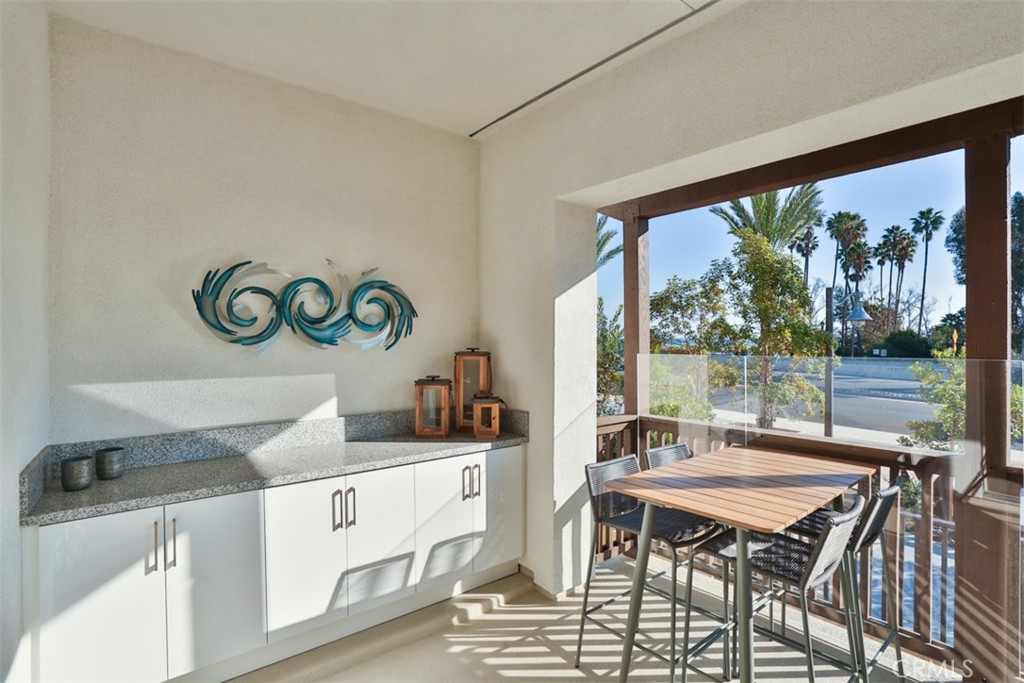 1529 Doheny Way Property Photo 25