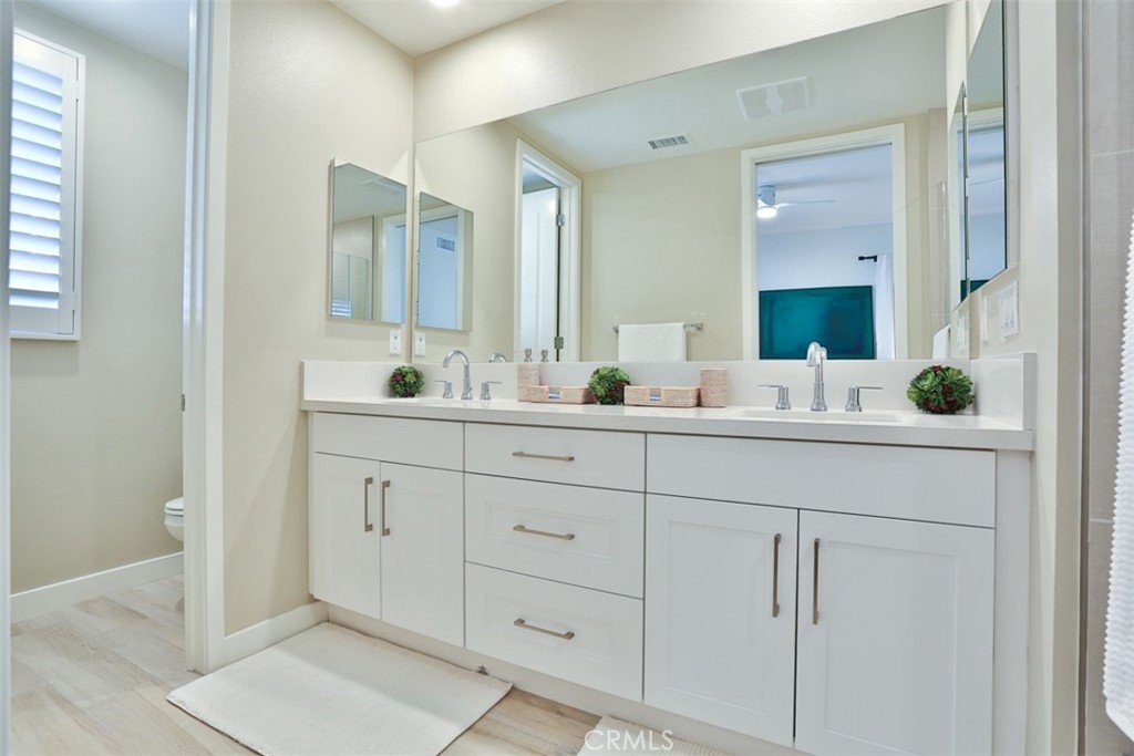 1529 Doheny Way Property Photo 28