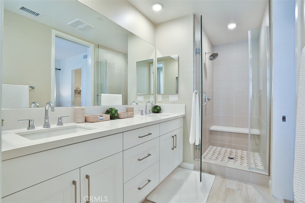 1529 Doheny Way Property Photo 29