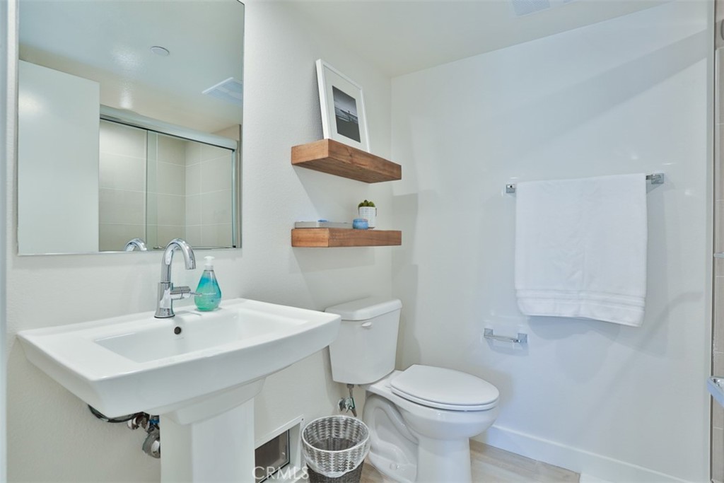 1529 Doheny Way Property Photo 37