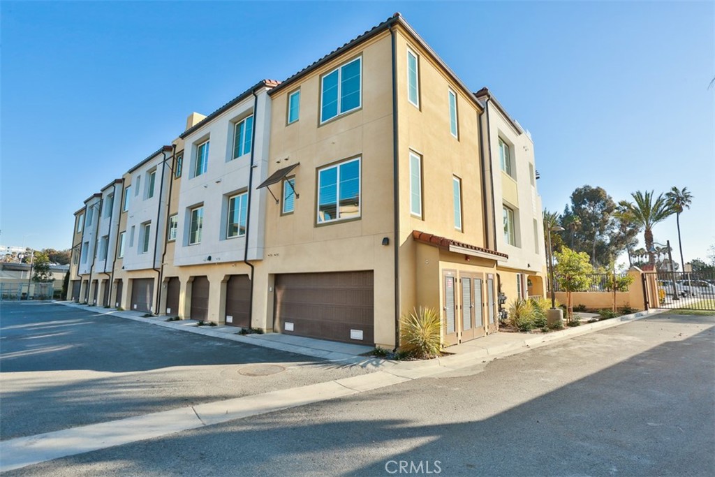 1529 Doheny Way Property Photo 41