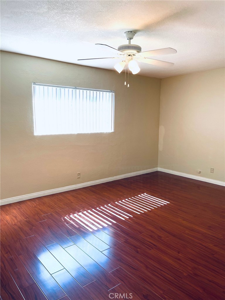 5836 Kingman Avenue D Property Photo 5
